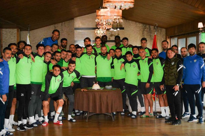 Bursaspor’da Büyükşehir Belediye Erzurumspor Maçı Hazırlıkları Devam Ediyor