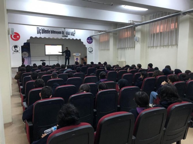 Elazığ’da 290 Öğrenciye Si̇beray Farkındalık Eğitimi Verildi