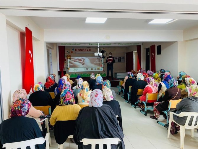 Bursa’da 104 Anneye Uyuşturucuyla Mücadele Hakkında Bilgi Verildi