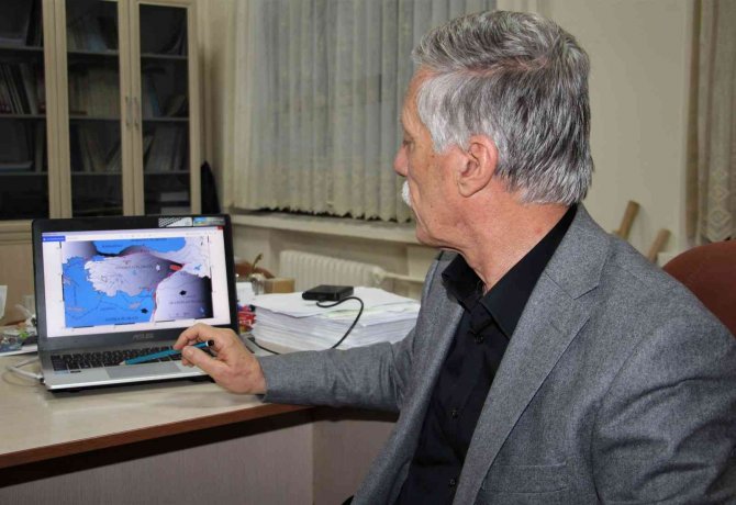 Jeoloji Uzmanı Prof. Dr. Aksoy: "Doğu Anadolu Fay Zonu Hala Aktif Ve Deprem Üretmeye Devam Edecek"