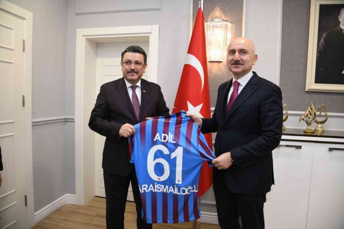 Genç, Bakan Karaismailoğlu’na Projelerini Anlattı