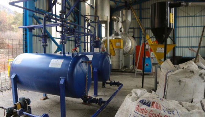 Piroliz Tesisi Çalışmalarına Tüm Hızıyla Devam Ediyor