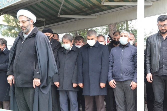 Karabük Valisi Fuat Gürel’in Annesi Son Yolculuğuna Uğurlandı