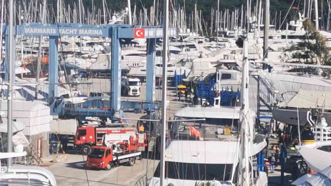 Marmaris’te Tekne Yangını
