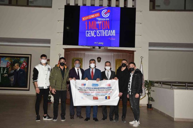 Çırak Öğrenciler Avrupa Yolunda