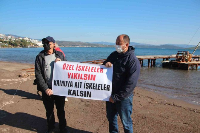 50 Yıllık İskelenin Yıkım Kararına Denizcilerden Tepki