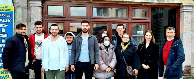 Burhaniye’de Myo Öğrencileri Müze Ziyareti Yaptı