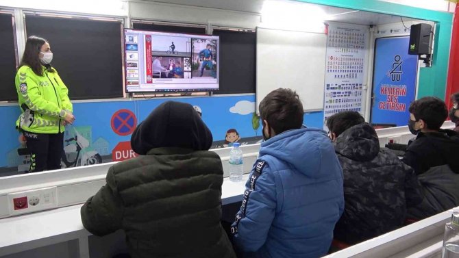 Mobil Trafik Eğitim Tırı Kırıkkale’de