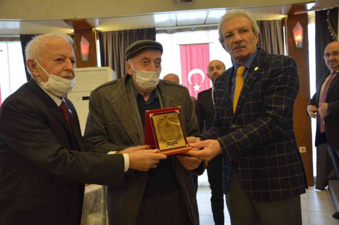 Başkan Çat 6. Dönem İçin Güven Tazeledi