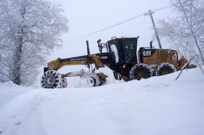 Sakarya’da Kar Yağışı Sebebiyle Kapanan Yollar Açıldı