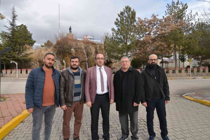 Başkan Çöl, Gazeteci Ve Muhtarlarla Bir Araya Geldi
