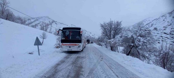 Tunceli’de 163 Köy Yolu Ulaşıma Kapandı