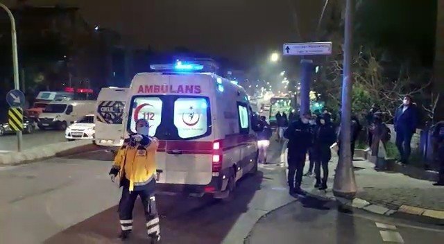 Üsküdar’da İ̇ett Otobüsü Şoförü Direksiyon Başında Fenalaştı