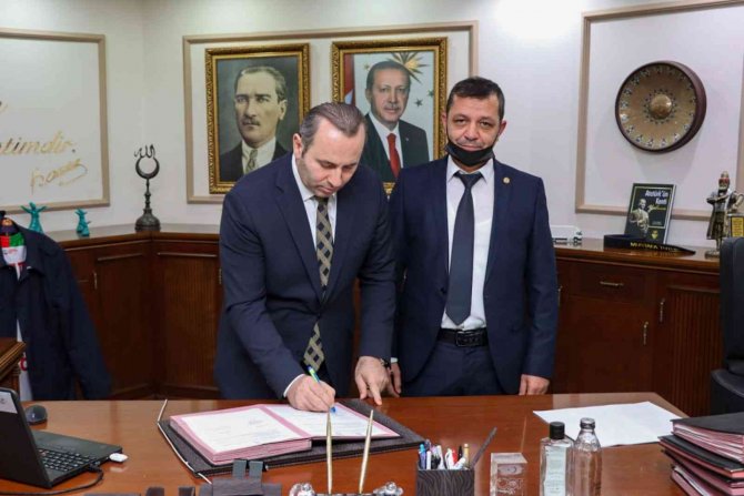 Yalova Belediyesi Memurlarına Yüzde 120 Sds Artışı