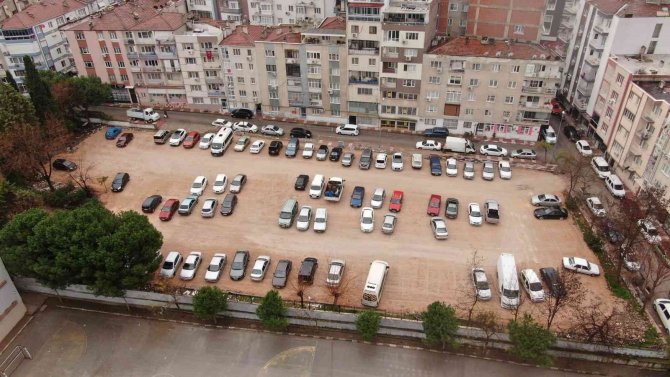 Karaköy’deki Otopark Sorununa Geçici Çözüm
