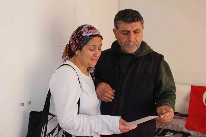 Raziye 11 Yıl Boyunca Her Gün Ölüm Korkusuyla Yaşamış