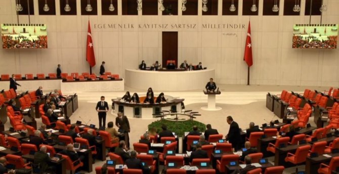 Milletvekili Aydemir 1001 Hatmi Tbmm’ye Taşıdı