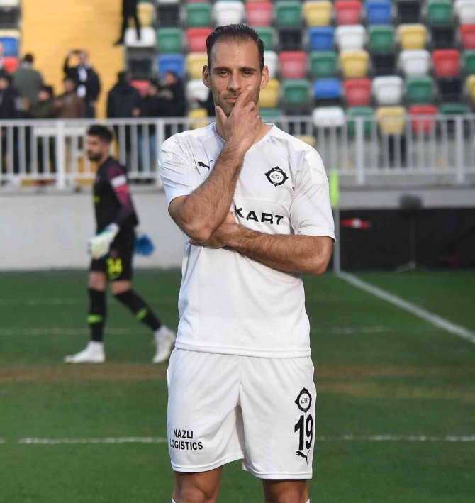 Paixao, Altay’da Devam Etme Kararı Aldı