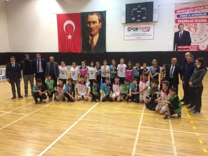 Turnuvadan 2 Madalya İle Döndüler