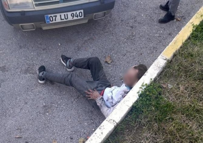 Trafodan Kablo Çalarken Akıma Kapılan Şüpheliye Vatandaşlardan ’Toprağa Bas’ Telkini