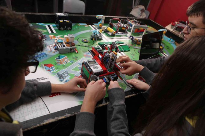 Dünyanın En İyi Üniversiteleri Bahçeşehir Koleji Mezunlarını Seçiyor