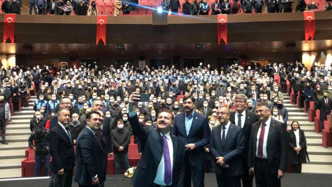 Başkan Yılmaz’dan Memura Büyük Denge Zammı Müjdesi