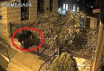 Bursa’da Camideki Hırsızlık Güvenlik Kameralarına Yansıdı