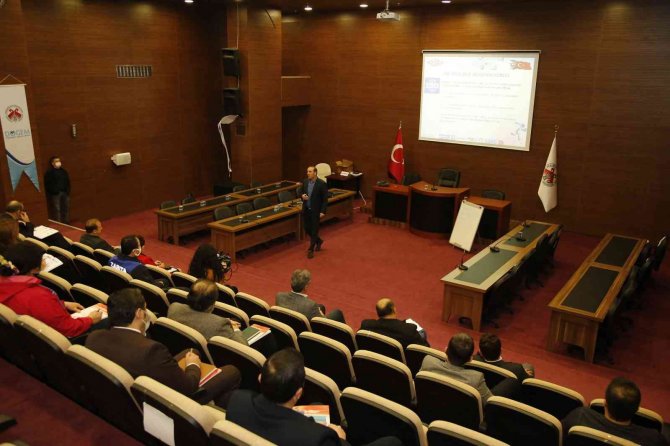 Döşemealtı Belediyesi Personeline ‘Kalite Yönetim Eğitimi’