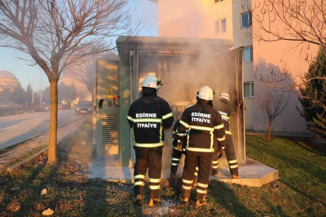 Edirne’de Trafo Patlaması Sonrası Yangında Göz Gözü Görmedi