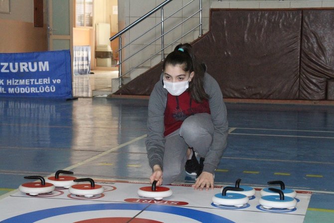 Floor Curlingte Şampiyonlar Belli Oldu