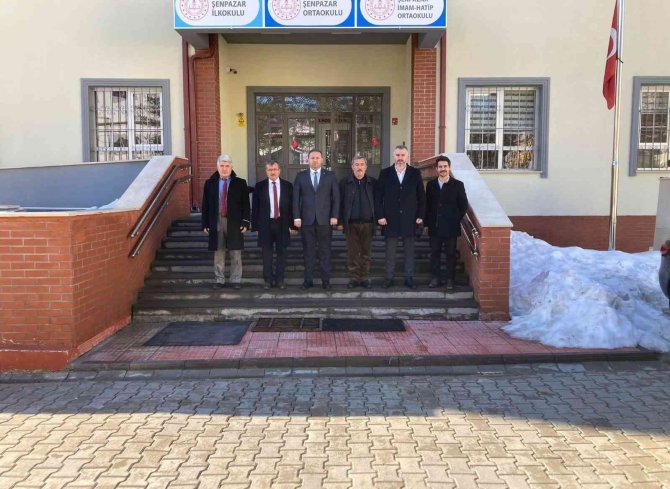 12 Derslikli İlkokul Ve Ortaokulunda Ders Zili Çaldı