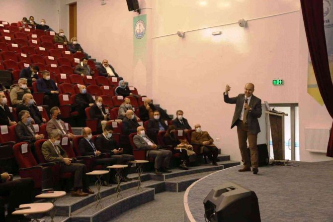 Kütahya’da Okul İdarecilerine “Zaman Yönetimi” Konulu Seminer Verildi