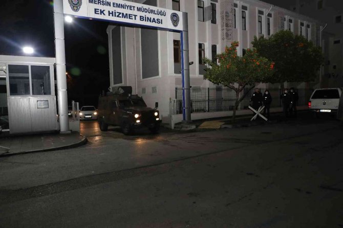 Mersin’deki Tefeci Ve Kaçakçılık Operasyonunda 12 Kişi Gözaltına Alındı