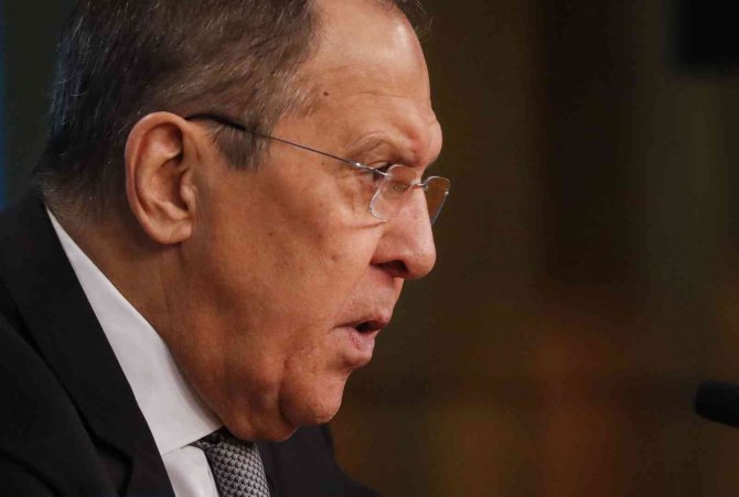 Lavrov: "Türk-ermeni Görüşmeleri Umuyoruz Ki Başarılı Olacaktır"