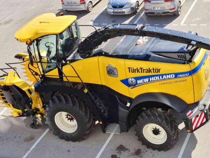 Dokap Desteği İle Mısır Silaj Makinesi Alındı