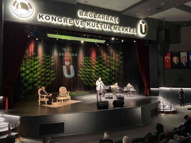 Üsküdar’da Mustafa Demirci İle Şiir Ziyafeti Yaşandı