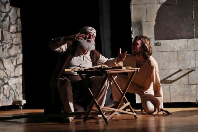 Tozkoparan Efsanesi Sultangazi’de Sahneye Taşındı