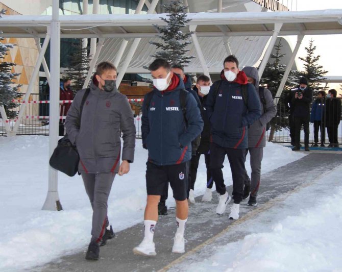 Lider Trabzonspor Sivas’ta