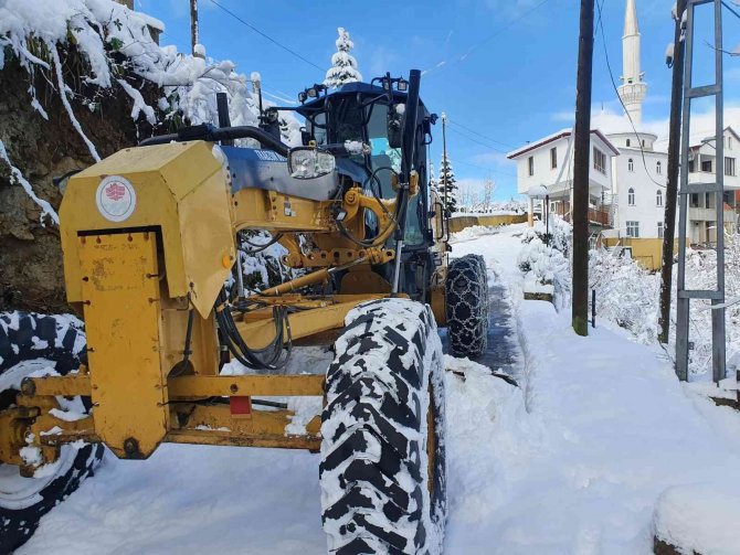 Trabzon’da Karla Mücadele