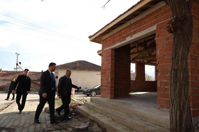 Turhal Belediyesinden 2. Mahalle Konağı