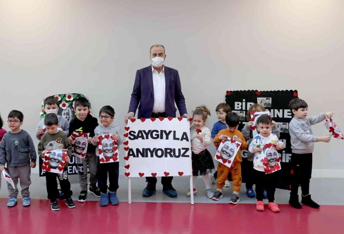 Zübeyde Hanım Anıldı