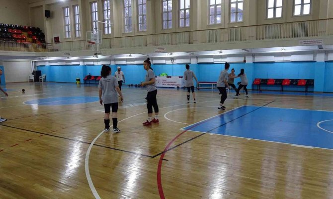 Yozgat Aile Ve Sosyal Politikalar Gençlik Spor Da Kupa Mesaisi Sürüyor