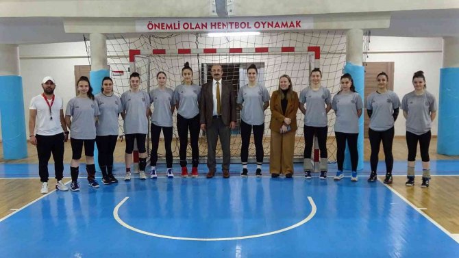 Yozgat Aile Ve Sosyal Politikalar Gençlik Spor Da Kupa Mesaisi Sürüyor