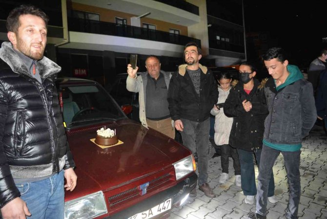 Engelli Gencin Hayalini Gerçekleştirmek İçin Doğum Gününde Sürpriz Yaptılar