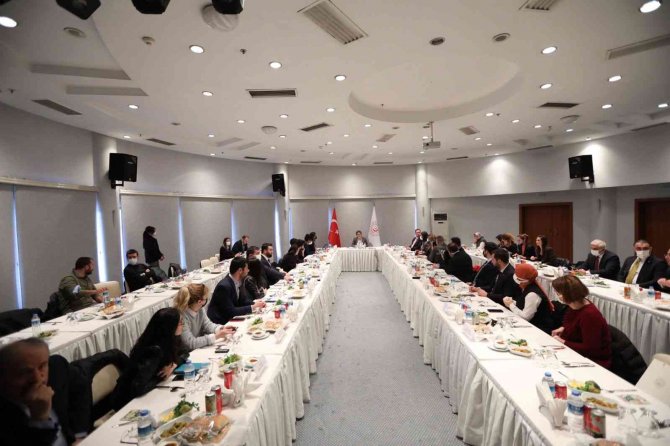 Bakan Yanık, 4 Milyon Haneye 450 İle 1150 Lira Arasında Isınma Desteği Yapılacağını Duyurdu