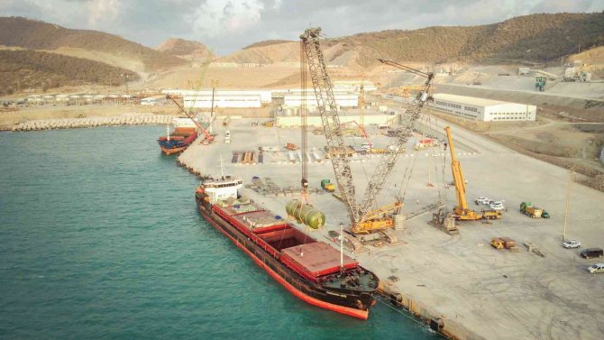 2’nci Güç Ünitesinin Buhar Jeneratörleri Akkuyu Ngs Sahasına Ulaştırıldı