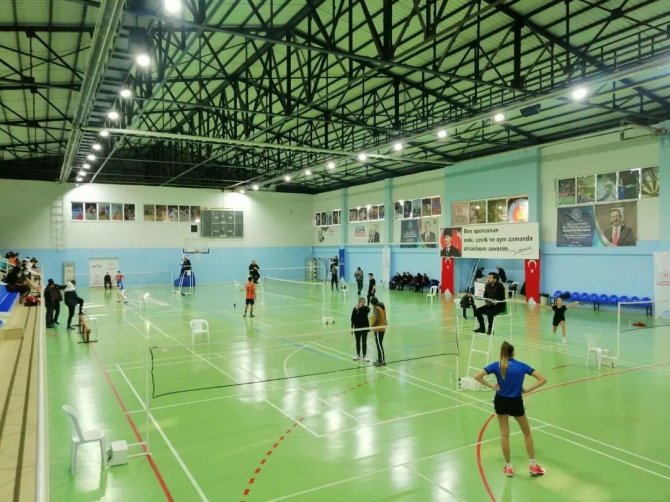 Didim’de Badminton Turnuvası Start Aldı