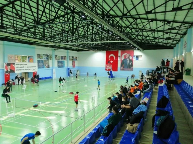 Didim’de Badminton Turnuvası Start Aldı