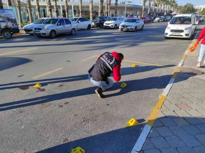 Kuşadası’nda Silahla Yaralama