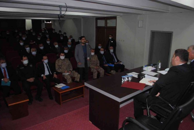 Kaymakam Sinanoğlu, Muhtarlarla Bir Araya Geldi